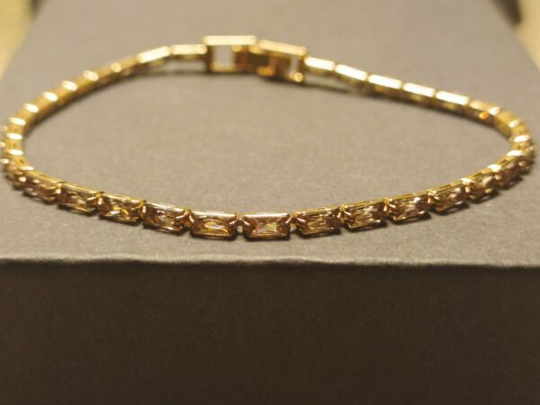 Golden Elegance Baguette Bracelet