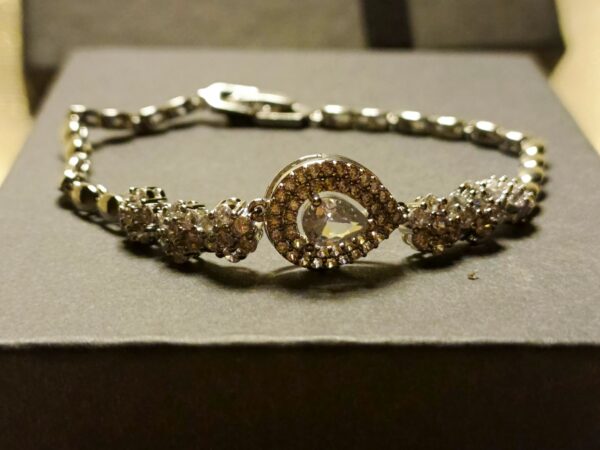 Teardrop Silver Elegance Bracelet