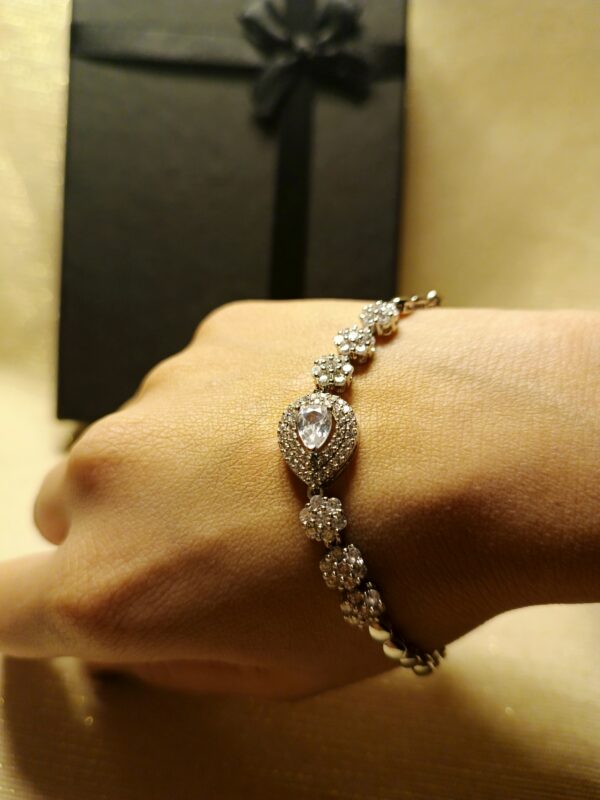 Teardrop Silver Elegance Bracelet - Image 3