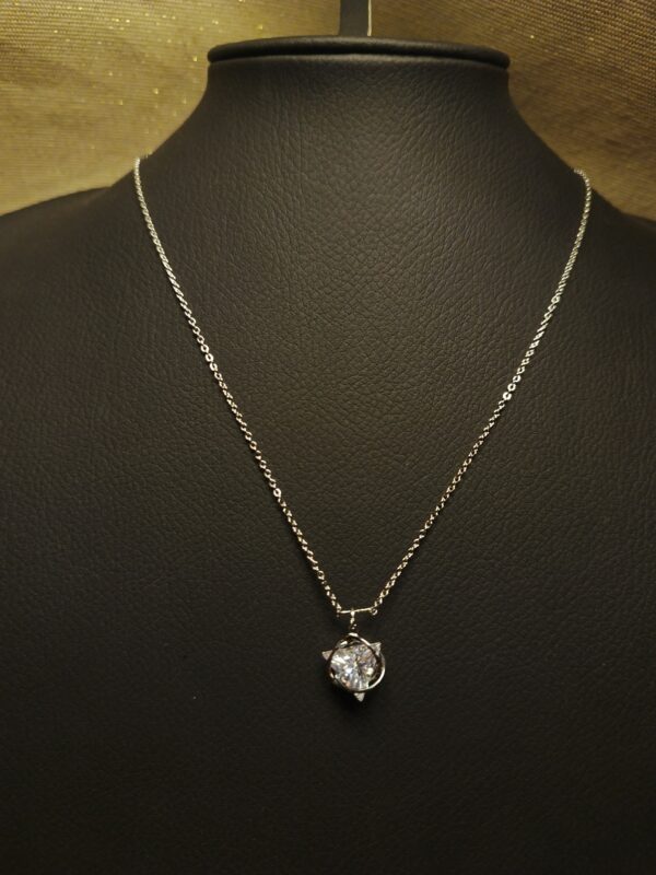 Solitaire Twirl Necklace