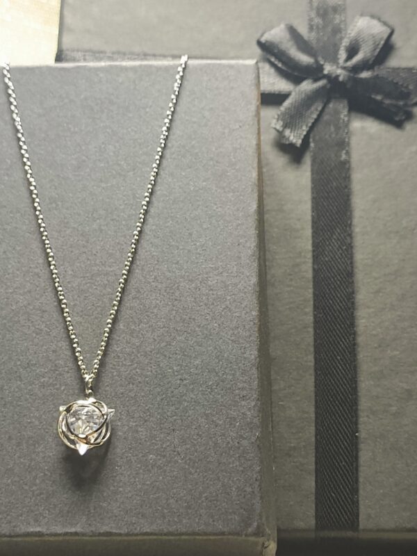 Solitaire Twirl Necklace - Image 3