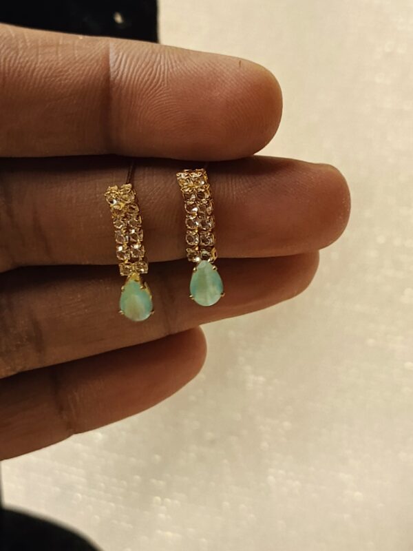 Golden Glow Green Crystal Necklace & Earring Set - Image 4