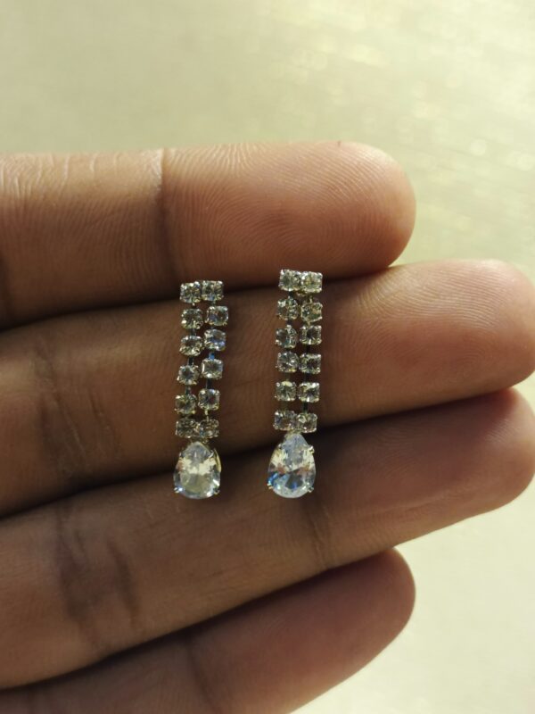 Crystal Elegance Silver Necklace & Earring Set - Image 4