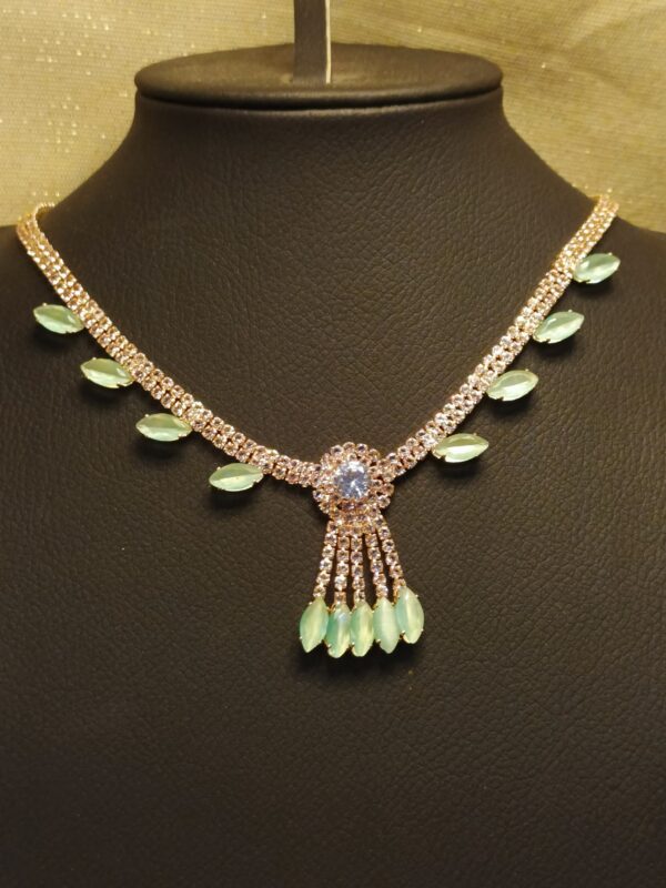 Emerald Necklace & Earring Set - Image 2