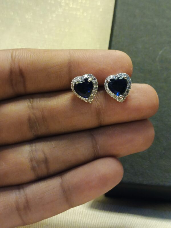 Royal Heart Necklace Set - Image 4