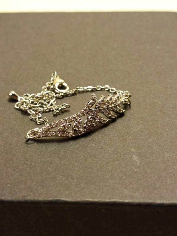 Diamond Leaf Luxe Jewelry Set - Image 7