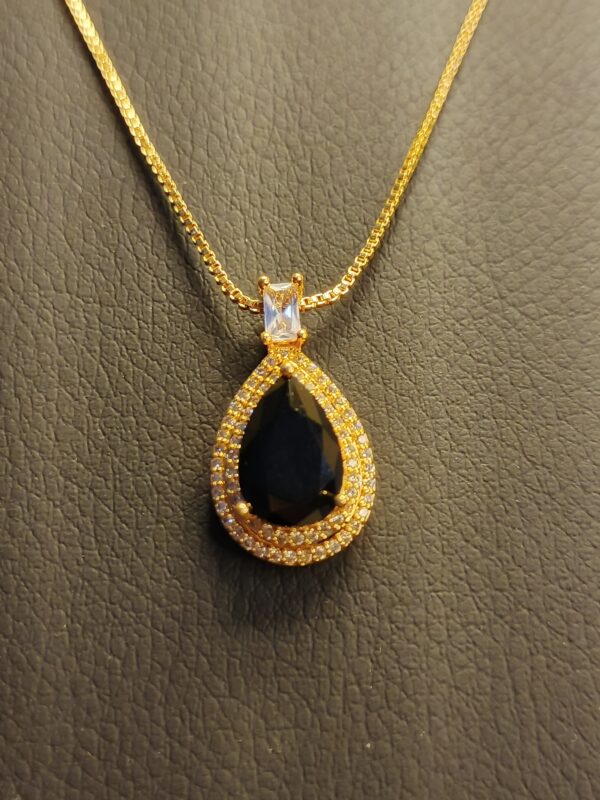 Teardrop Pendant & Earrings Set – Black - Image 3