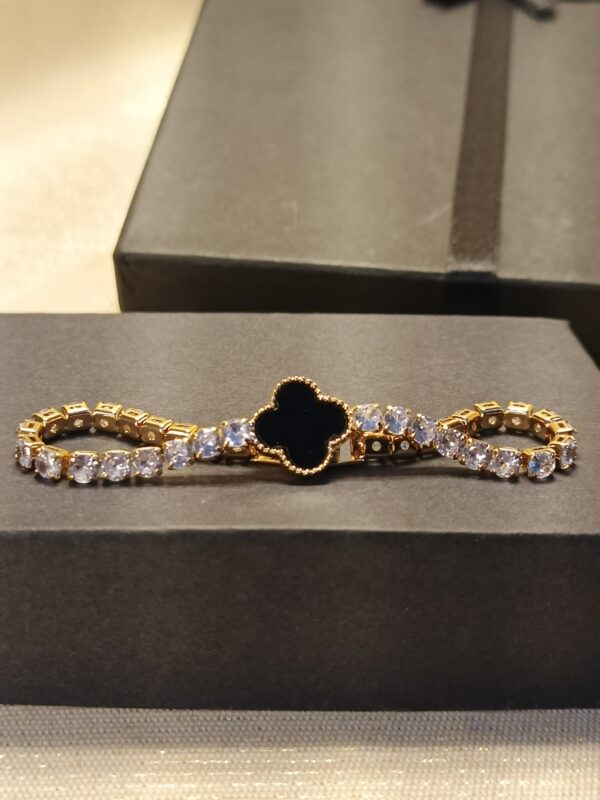 Black Clover Elegance Bracelet