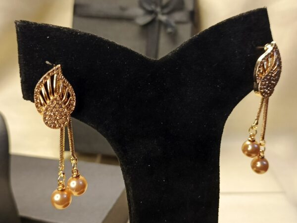 Elegant Dual-Tone Leaf & Pearl Dangle Earrings - Image 6