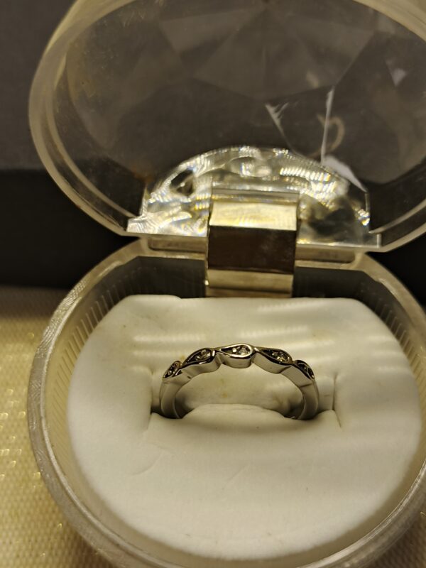 Silver Wave Elegance Open Ring - Image 2